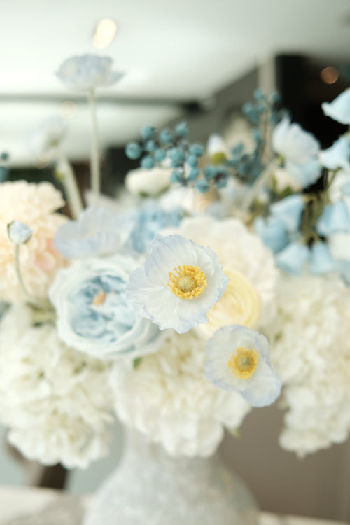 BLUE FLORA