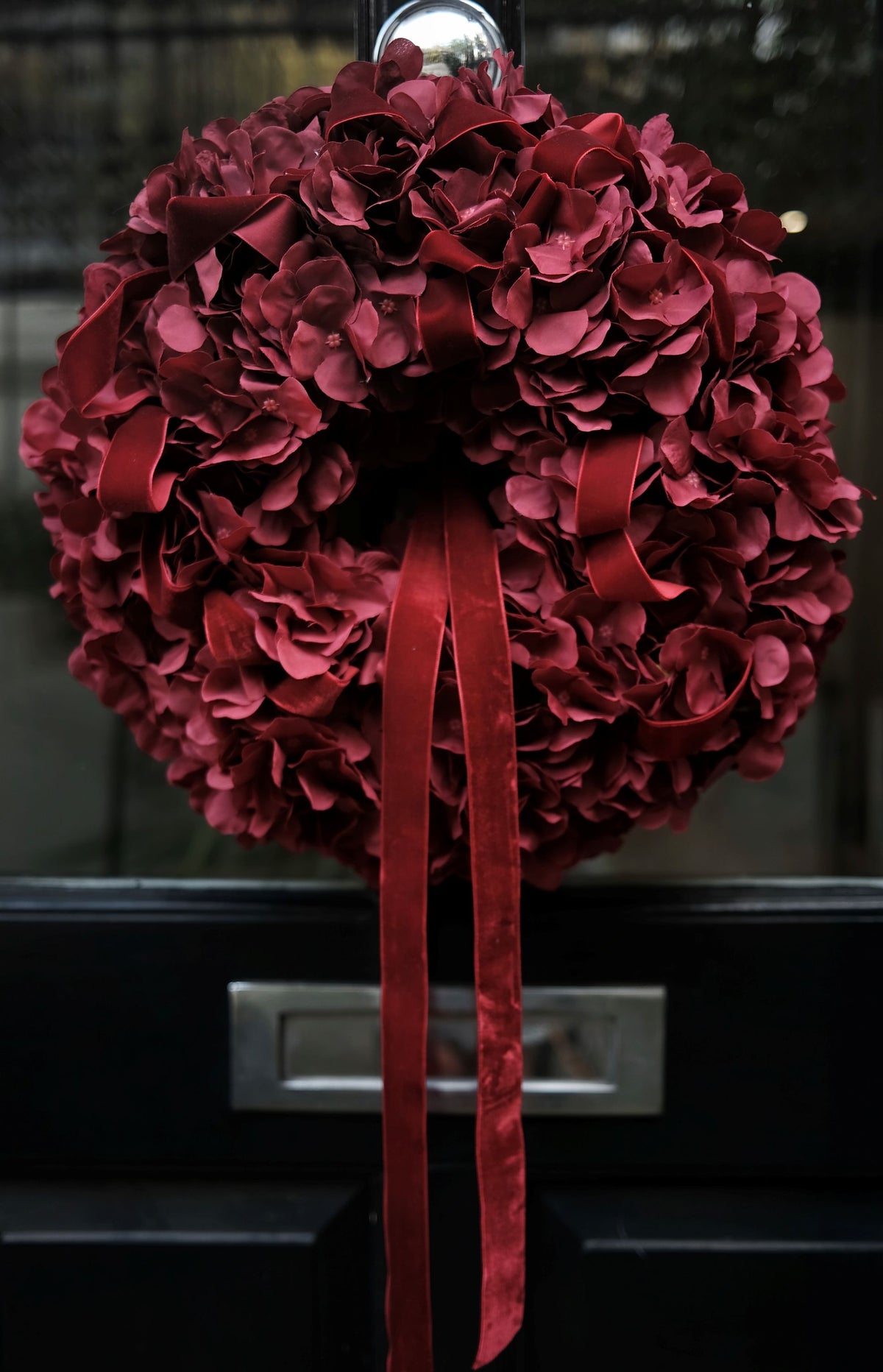 HYDRANGEA CHRISTMAS WREATH