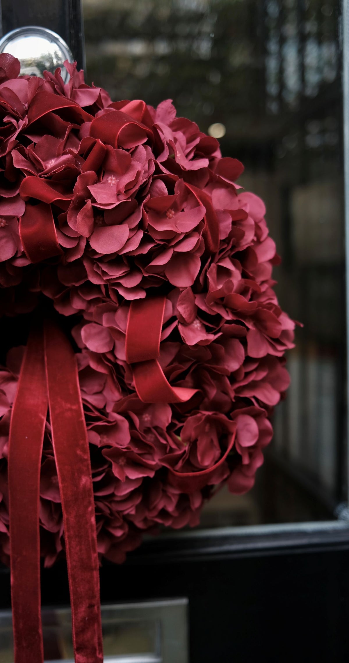 HYDRANGEA CHRISTMAS WREATH